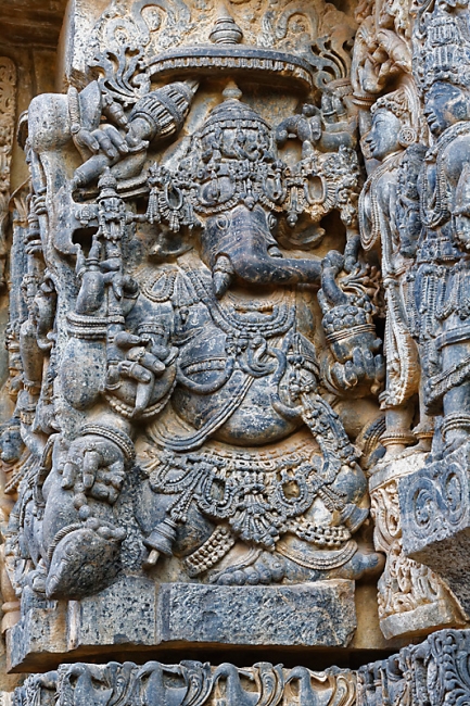 Halebid-Temple de Vishnou-098